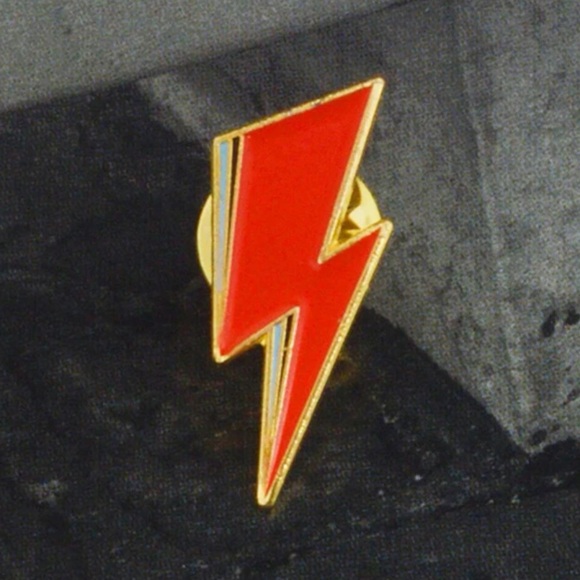 NWT Bright Red Lightning Bolt Enamel Lapel Pin Brooch,  Fun Gift Idea! - Picture 3 of 3